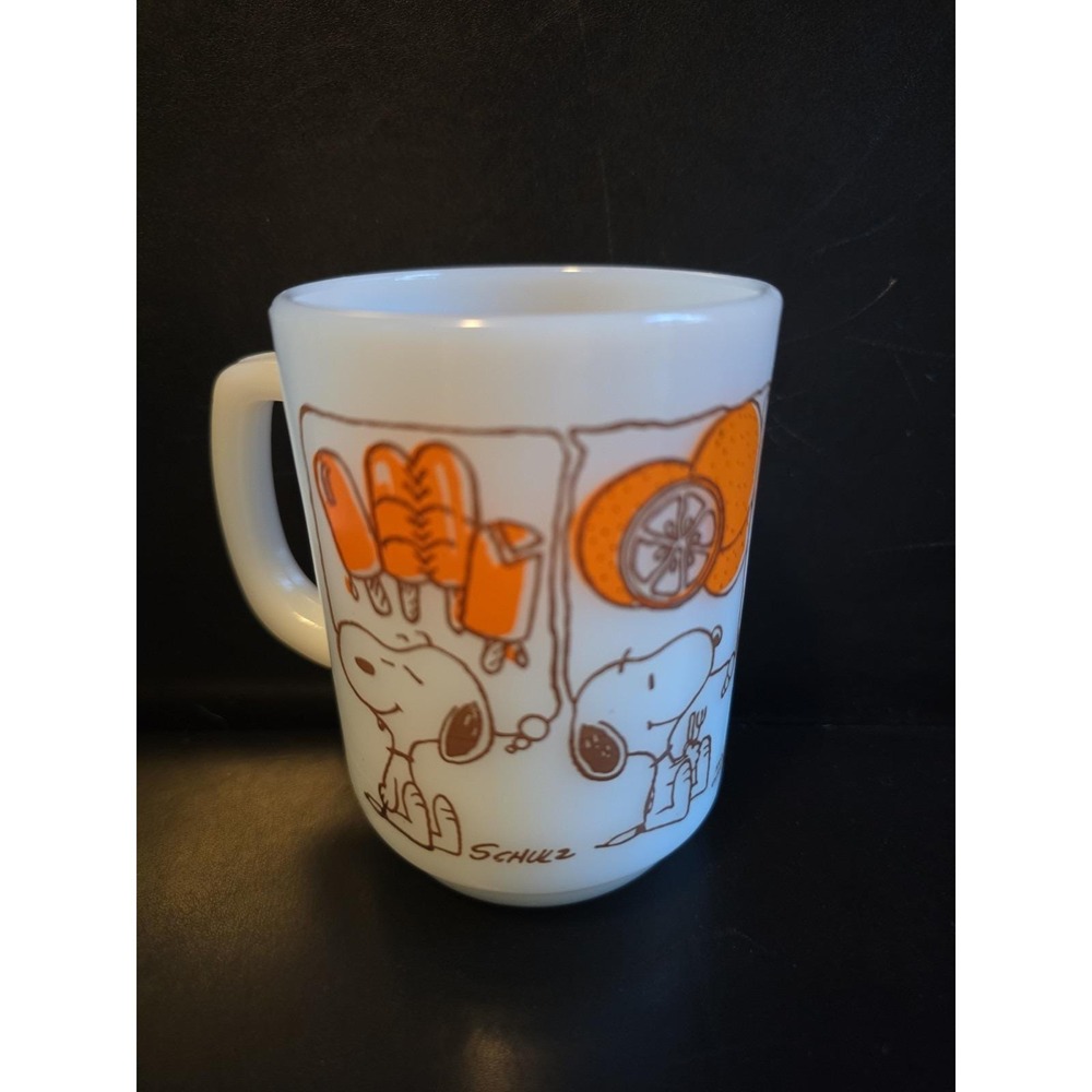VTG 1958 Fire King Milk Glass Mug Snoopy Sweet Dream Ice Cream Orange Peanuts
